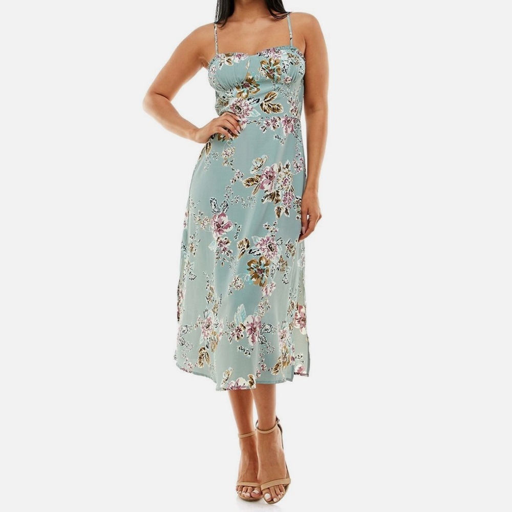 NWT Speechless Side Slit Maxi Dress - Medium